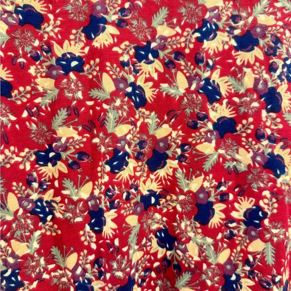 LulaRoe Raglan 3/4 sleeve top Size Large - Picture 3 of 6